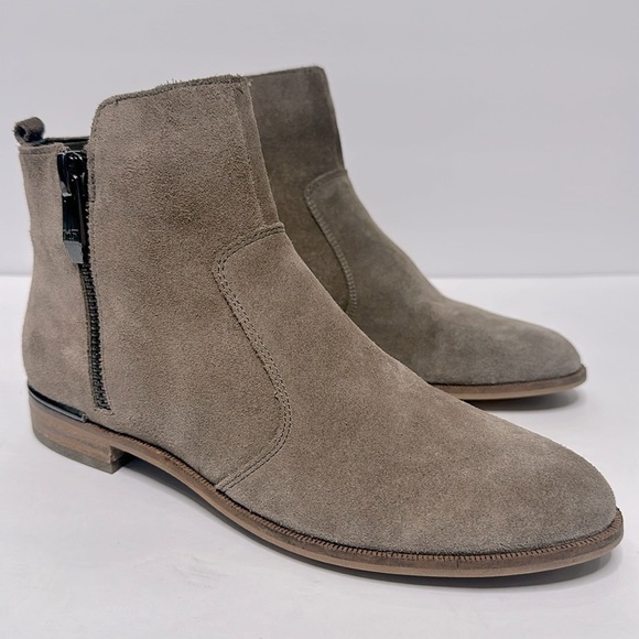 Marc Fisher Upper Leather Rail Almond Toe Casual  Brown Ankle Boots Side Zip - Picture 1 of 15